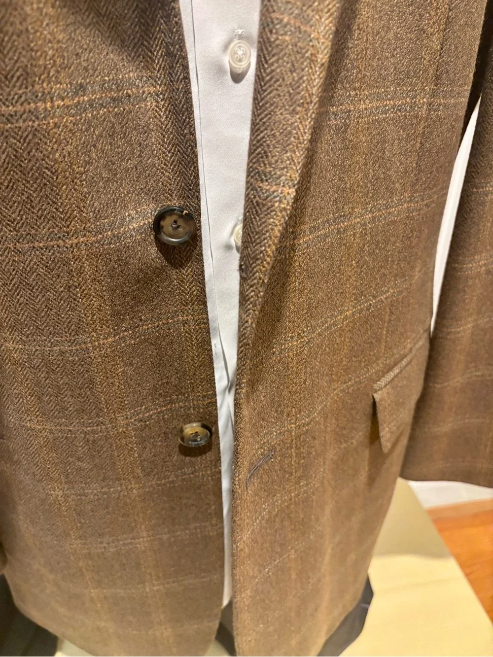 LaCrosse Luxury 100% Lambswool Men’s Plaid Sport Coat  - Size 42L